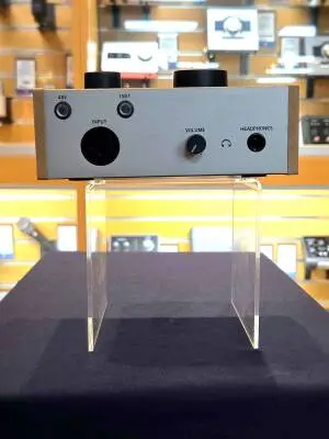 Universal Audio - UA-VOLT176 2