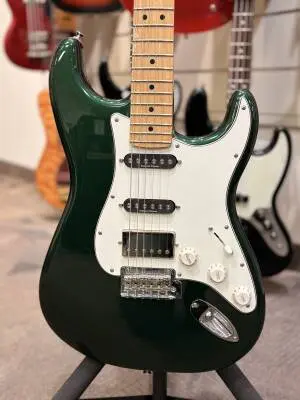 Fender Player Strat HSS British Racing Green 2