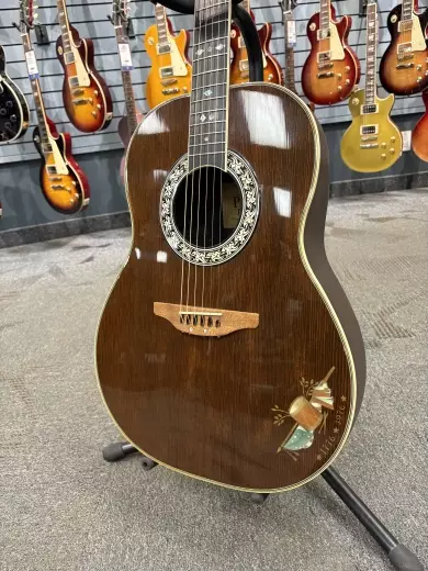 1976 Ovation 1776 Patriot 2