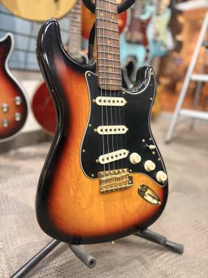 Store Special Product - Fender - 923-6053-007