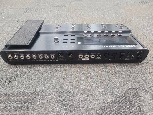 BOSS GT-1000 Guitar Effects Processor | Long & McQuade