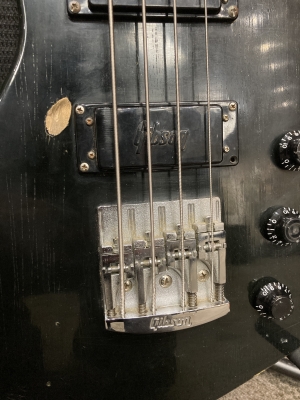 1985 Gibson Explorer Bass 8