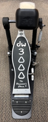 DW 3000 SERIES SINGLE BASS DRUM PEDAL