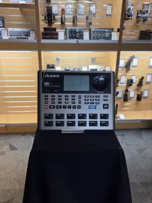 Alesis - SR-18
