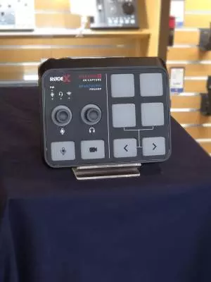 RODE - STREAMER X