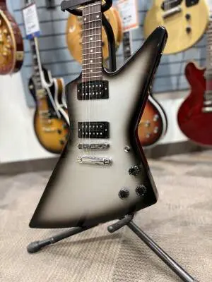 Gibson 80's Explorer Silverburst 2
