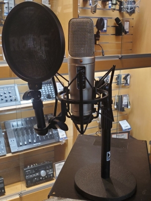 Store Special Product - RODE - NT2A PACKAGE