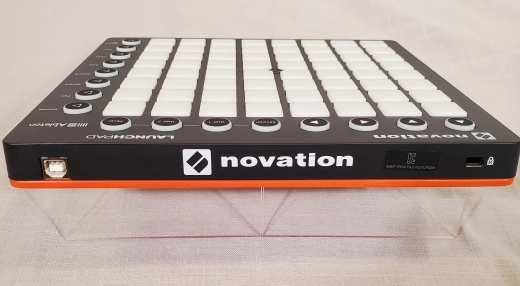 Novation - LAUNCHPAD MK2 2