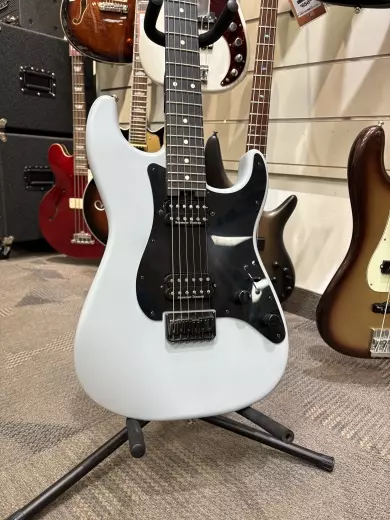 Charvel Guitars - 296-6851-570 2
