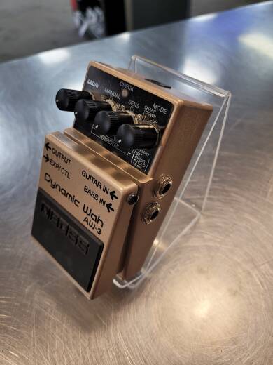 BOSS Dynamic Wah | Long & McQuade