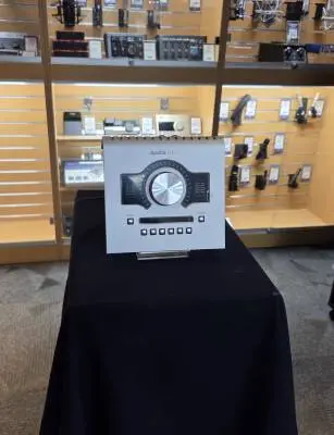 Universal Audio - UA-APLTWDU/HE