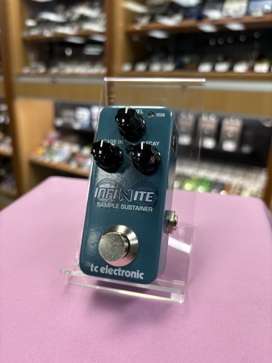 TC Electronic Infinite Mini Sample Sustain Pedal | Long