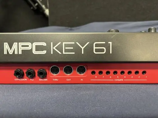 Akai - MPCKEY61 2