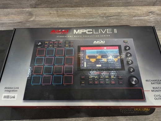 Akai - MPC LIVE II 2