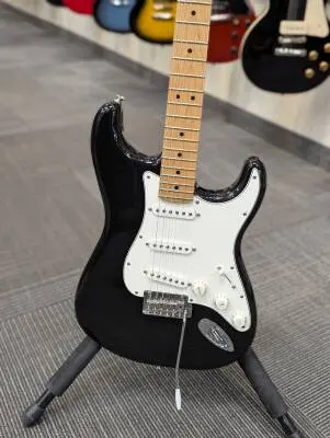 Fender - Player Strat
