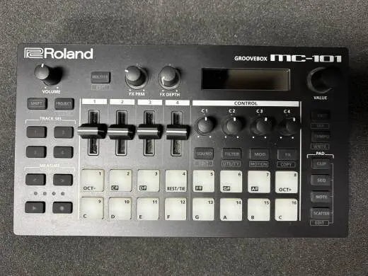 Roland - MC-101