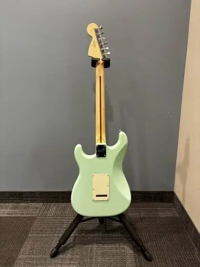 Fender - 011-4922-357 2