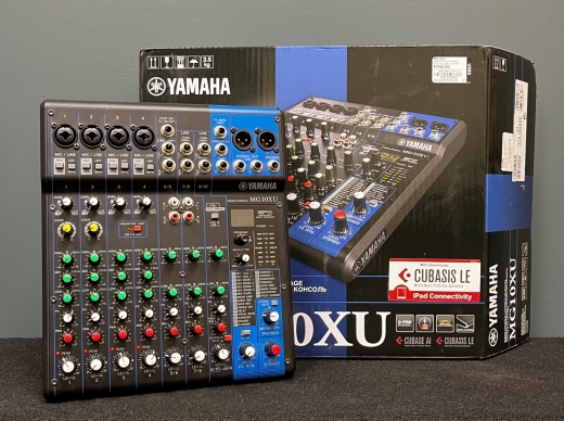 YAMAHA - 10ch Mixer w/ FX
