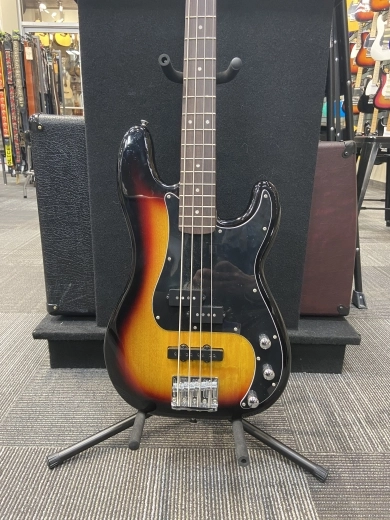 Squier - 037-6800-500