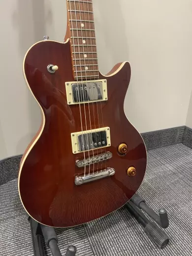 GODIN SUMMIT LTD GLOSS TOP