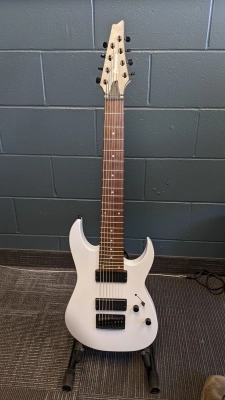 Ibanez - RG 8 String