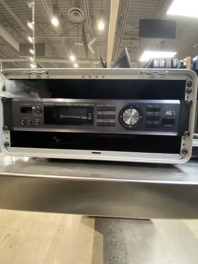 Roland - INTEGRA-7
