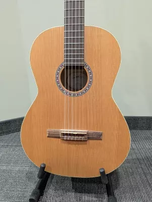 Godin Guitars - Etude Nylon String