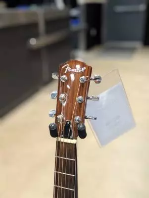 Fender FR-50 Resonator 2