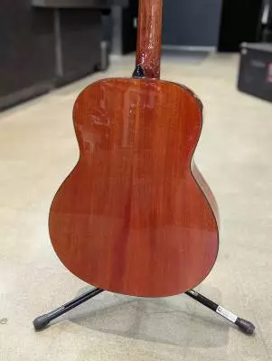 Fender FR-50 Resonator 2