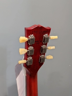 Gibson - LP Tribute Satin Cherry Burst 6