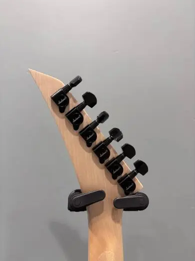 Jackson Guitars - 291-0211-585 2