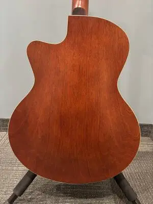 Godin Guitars - 5th Avenue Kingpin HB 2