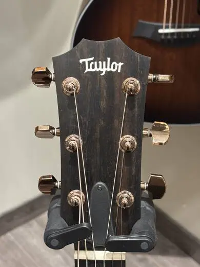 Taylor Guitars - 214CE-SB DLX 2