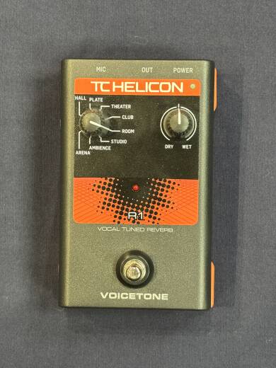 Gear Hunter | TC-Helicon - VOICETONE R1