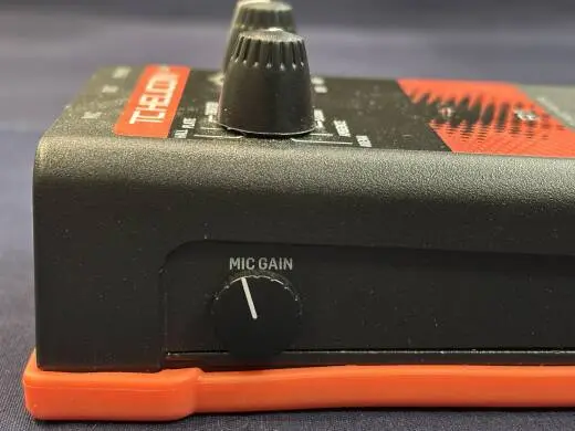 TC-Helicon - VOICETONE R1 2