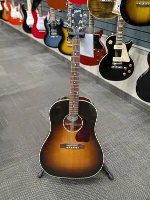 Gibson - '22 J45 Standard 2