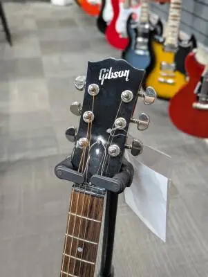 Gibson - '22 J45 Standard 2