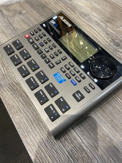 Alesis - SR-18 2