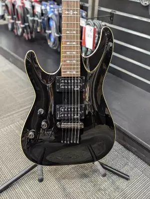 Schecter Omen 6 Left Hand 2