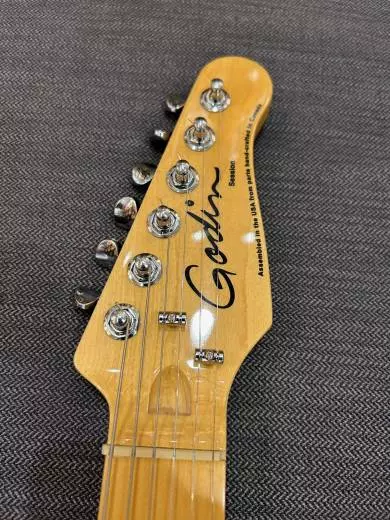Godin Guitars - G41206 2