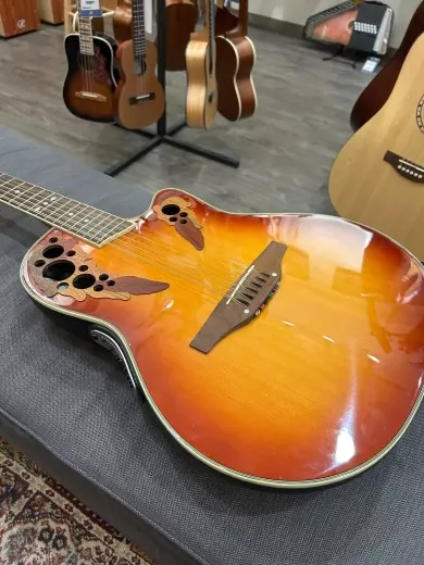 OVATION CELEBRITY DLX 12-STR AC/EL (4,5) 2