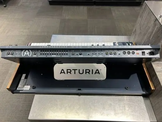 Arturia - MATRIXBRUTE 2