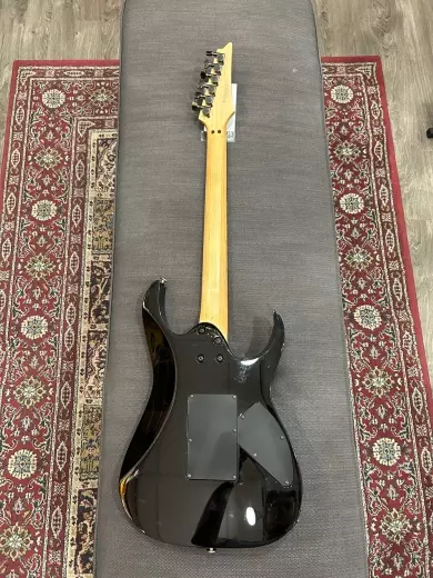 IBANEZ LEFT HANDED GUITAR BASSWOOD (JB) 2