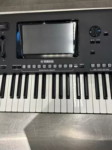 Yamaha - GENOS 2