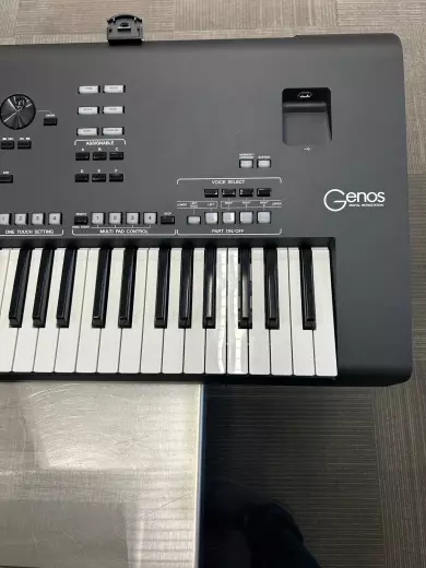 Yamaha - GENOS 2