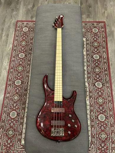 MTD Kingston Z-4 Trans Cherry