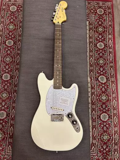 SQUIER MODDED BRONCOSTANG