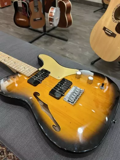Squier - 037-7020-503 2