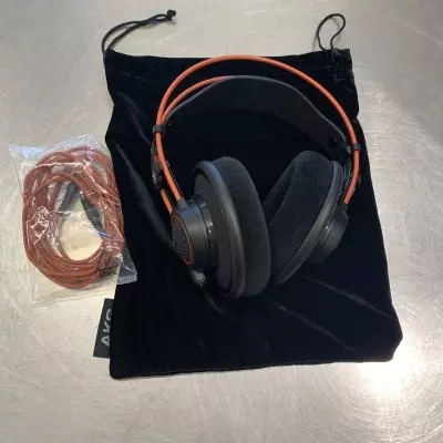 AKG - K712 PRO