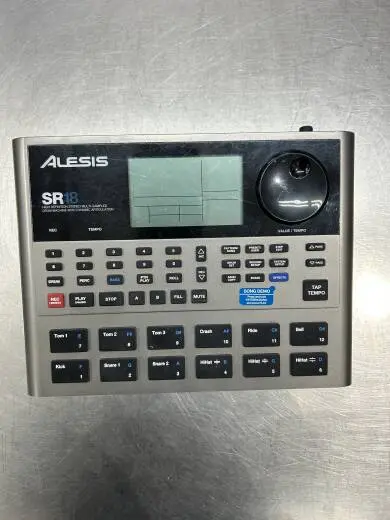 Alesis - SR-18